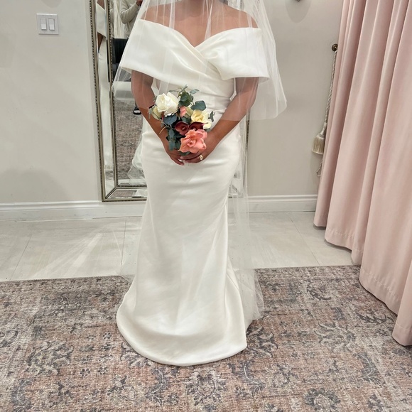 Classic and timeless Eva and Lendel Jess dress size 8-10 minimal alterations - Picture 8 of 8